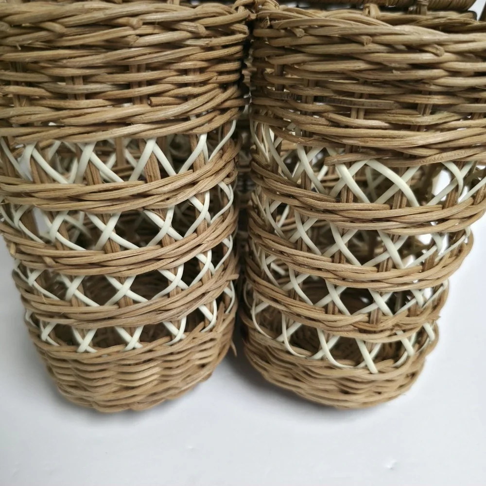 The Unbranded Brand vtg wicker
